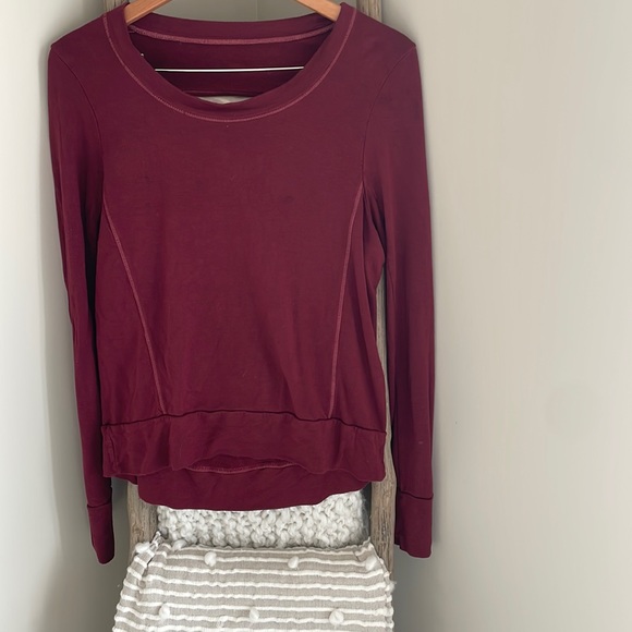 Good hYOUman long sleeve open back - Picture 1 of 2